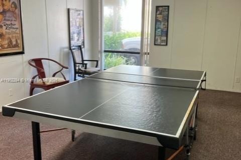 Condo in Hallandale Beach, Florida, 1 bedroom  № 1953758 - photo 19