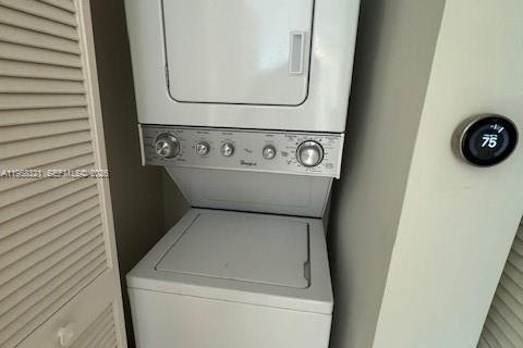 Condo in Doral, Florida, 2 bedrooms  № 2020710 - photo 11