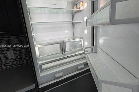 Condo in Doral, Florida, 2 bedrooms  № 2020710 - photo 8