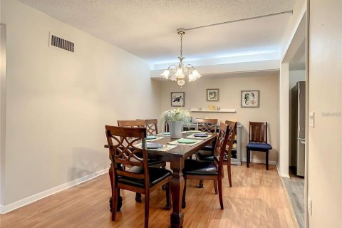 Condo in Saint Petersburg, Florida, 3 bedrooms  № 2156034 - photo 8