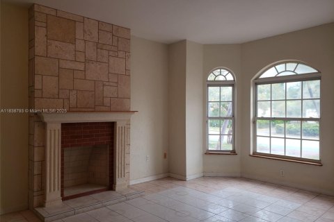 Casa en venta en Miami Beach, Florida, 5 dormitorios, 309.83 m2 № 1960117 - foto 14