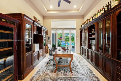 House in Davie, Florida 6 bedrooms, 596.8 sq.m. № 1794496 - photo 29