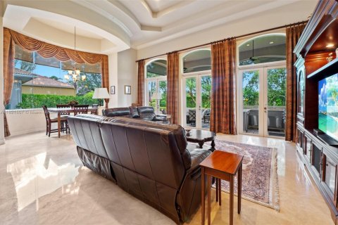 House in Davie, Florida 6 bedrooms, 596.8 sq.m. № 1794496 - photo 18