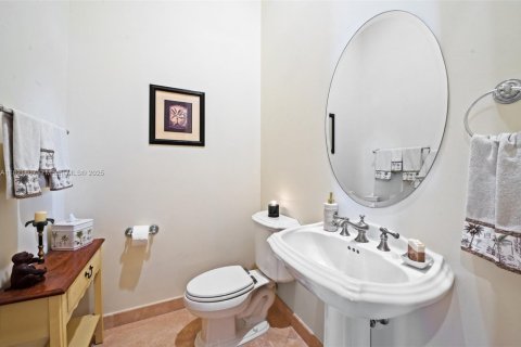 House in Davie, Florida 6 bedrooms, 596.8 sq.m. № 1794496 - photo 20