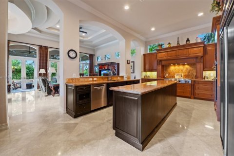 House in Davie, Florida 6 bedrooms, 596.8 sq.m. № 1794496 - photo 13