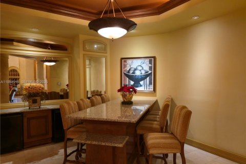 Condominio en alquiler en Coral Gables, Florida, 2 dormitorios, 101.17 m2 № 2050273 - foto 23