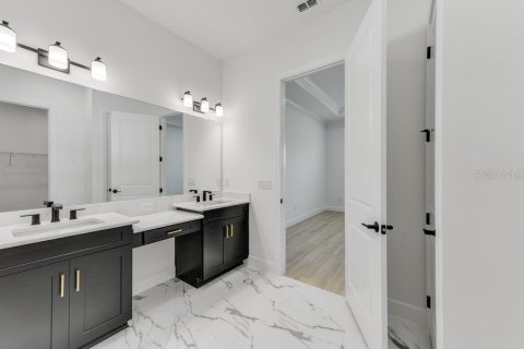 Купить виллу или дом в Пальметто, Флорида 8 комнат, 229м2, № 1902926 - фото 13