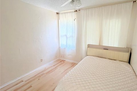 Снять в аренду таунхаус в Дейтона-Бич, Флорида 4 комнаты, 160.72м2, № 2157325 - фото 13