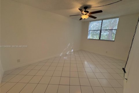 Copropriété à vendre à Coral Springs, Floride: 1 chambre, 56.3 m2 № 1999384 - photo 6