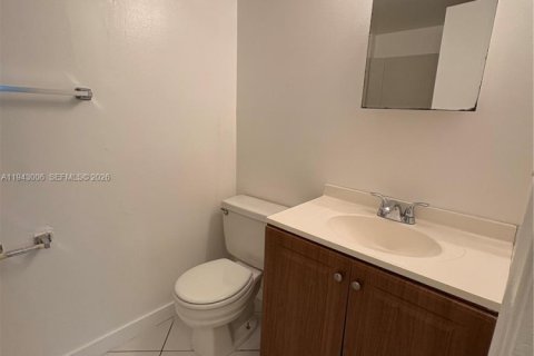 Copropriété à vendre à Coral Springs, Floride: 1 chambre, 56.3 m2 № 1999384 - photo 11