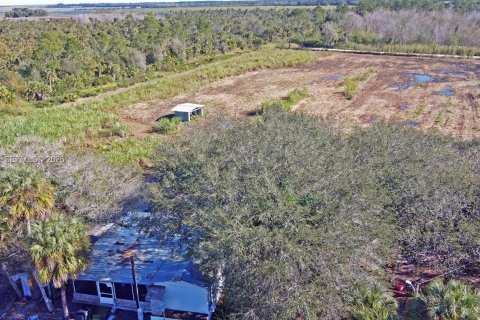 Купить земельный участок в Клуистон, Флорида № 2055343 - фото 12