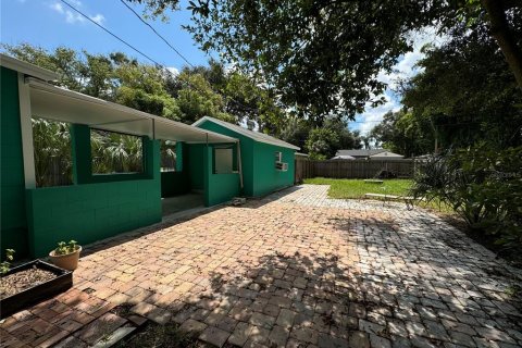 Casa en alquiler en Saint Petersburg, Florida, 2 dormitorios, 57.97 m2 № 1879849 - foto 19