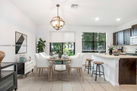 Adosado en Pompano Beach, Florida 3 dormitorios, 142.88 m2 № 2002533