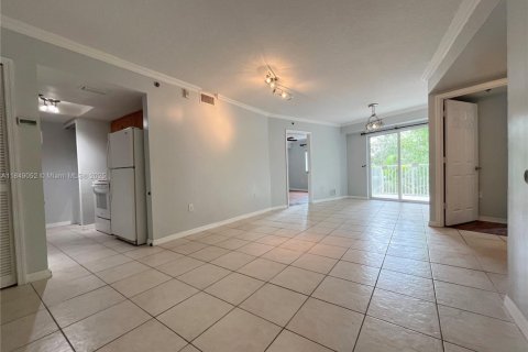 Copropriété à vendre à Miami, Floride: 2 chambres, 80.36 m2 № 1936922 - photo 2