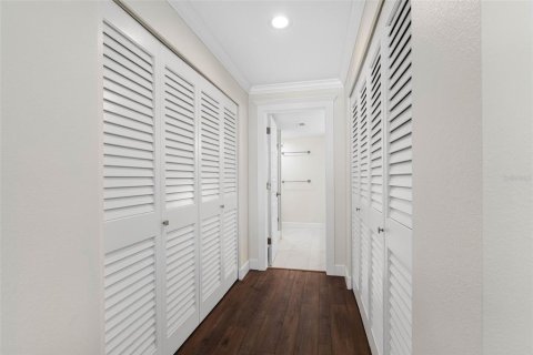 Купить кондоминиум в Клируотер, Флорида 5 комнат, 150.87м2, № 1876164 - фото 25