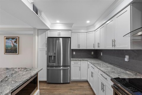 Купить кондоминиум в Клируотер, Флорида 5 комнат, 150.87м2, № 1876164 - фото 8