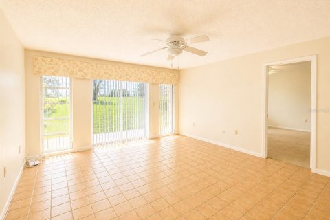 Copropriété à louer à Sun City Center, Floride: 2 chambres, 140.84 m2 № 2339266 - photo 9