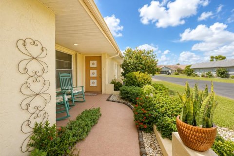 Copropriété à louer à Sun City Center, Floride: 2 chambres, 140.84 m2 № 2339266 - photo 4