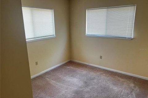 Снять в аренду виллу или дом в Окала, Флорида 7 комнат, 130.43м2, № 1758138 - фото 8