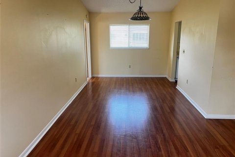 Снять в аренду виллу или дом в Окала, Флорида 7 комнат, 130.43м2, № 1758138 - фото 2