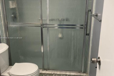 Condominio en alquiler en West Palm Beach, Florida, 2 dormitorios, 76.09 m2 № 1890781 - foto 18