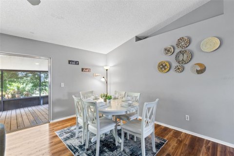 Casa en venta en Kissimmee, Florida, 3 dormitorios, 142.6 m2 № 2205228 - foto 8
