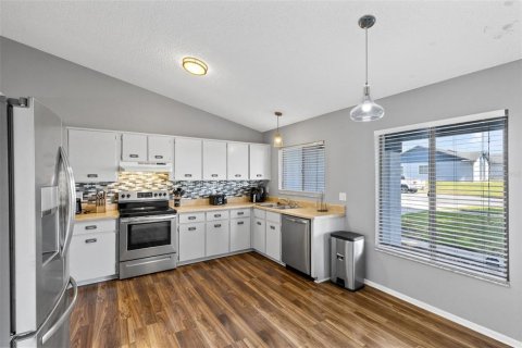 Casa en venta en Kissimmee, Florida, 3 dormitorios, 142.6 m2 № 2205228 - foto 12