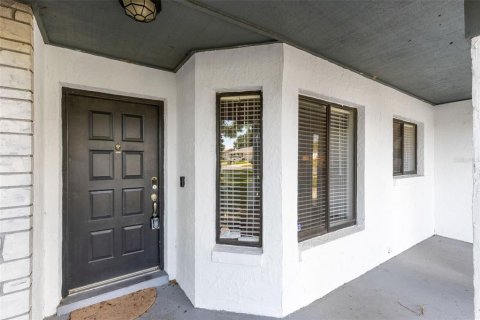 Casa en venta en Kissimmee, Florida, 3 dormitorios, 142.6 m2 № 2205228 - foto 3