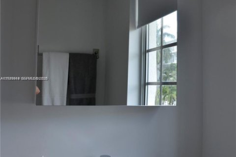 Купить кондоминиум в Майами-Бич, Флорида 1 спальня, 39.76м2, № 2005608 - фото 11