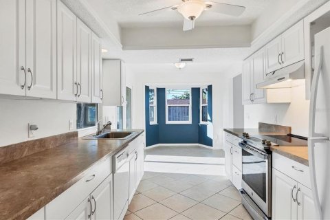 Casa en venta en Englewood, Florida, 2 dormitorios, 133.04 m2 № 1578224 - foto 14