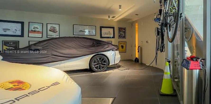 Кондоминиум с 3 спальнями в Санни-Айлс-Бич, Флорида № 1977842