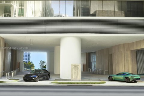 Copropriété à louer à Miami, Floride: 2 chambres, 154.96 m2 № 2378382 - photo 2