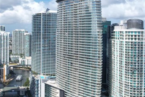 Condo à Miami, Floride, 2 chambres  № 2378382