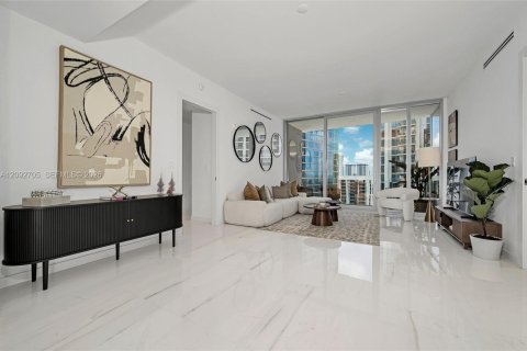 Copropriété à louer à Miami, Floride: 2 chambres, 154.96 m2 № 2378382 - photo 16