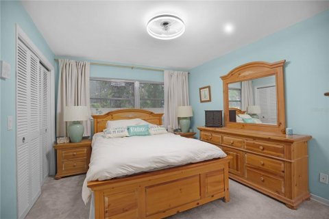 Condo in Dunedin, Florida, 2 bedrooms  № 1798336 - photo 17