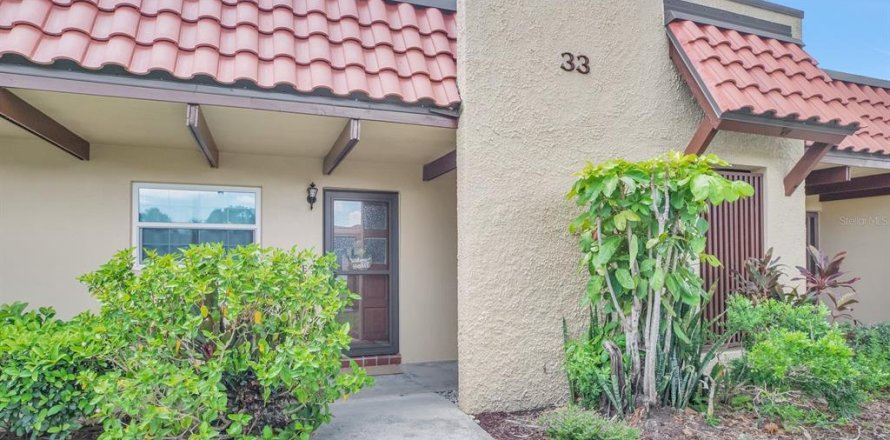 Condo in Dunedin, Florida, 2 bedrooms  № 1798336