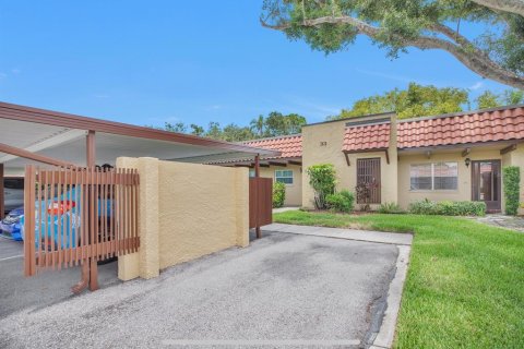 Condo in Dunedin, Florida, 2 bedrooms  № 1798336 - photo 3