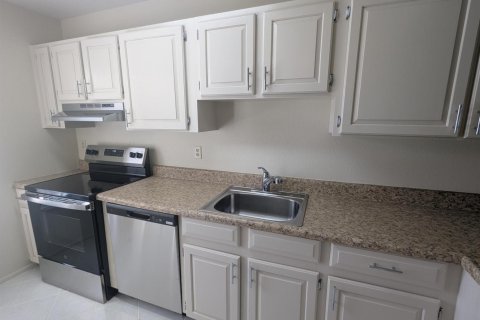 Apartamento en alquiler en Port St. Lucie, Florida, 2 dormitorios, 85.56 m2 № 2078334 - foto 9
