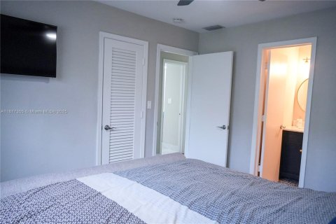 Casa en venta en Tamarac, Florida, 3 dormitorios, 140.1 m2 № 1922906 - foto 17