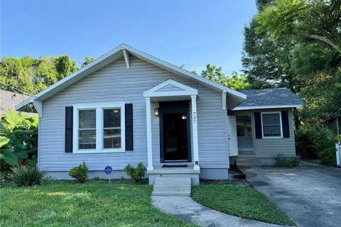 Casa en alquiler en Orlando, Florida, 2 dormitorios, 108.7 m2 № 1895195 - foto 1