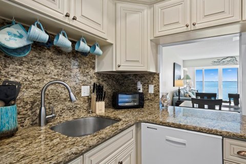 Copropriété à vendre à Longboat Key, Floride: 1 chambre, 69.4 m2 № 1745147 - photo 2