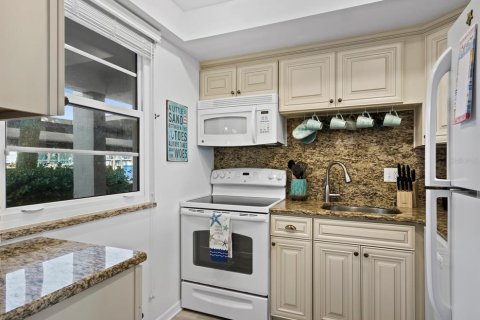 Copropriété à vendre à Longboat Key, Floride: 1 chambre, 69.4 m2 № 1745147 - photo 30