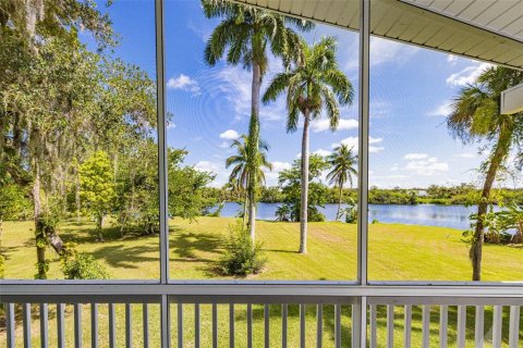 Villa ou maison à vendre à Alva, Floride: 6 chambres, 280.29 m2 № 1879207 - photo 6