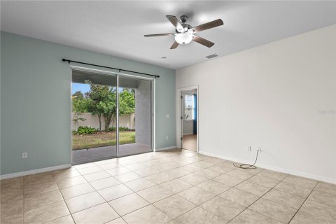 Villa ou maison à vendre à Land O' Lakes, Floride: 3 chambres, 142.33 m2 № 2138362 - photo 16