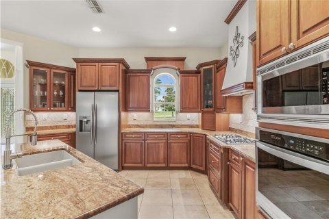 Villa ou maison à vendre à Weeki Wachee, Floride: 3 chambres, 255.3 m2 № 1817843 - photo 6