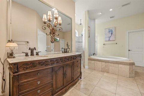 Villa ou maison à vendre à Weeki Wachee, Floride: 3 chambres, 255.3 m2 № 1817843 - photo 20