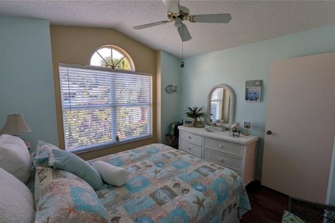 House in Sarasota, Florida 3 bedrooms, 153.1 sq.m. № 2120196 - photo 12