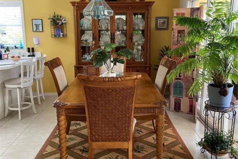 House in Sarasota, Florida 3 bedrooms, 153.1 sq.m. № 2120196 - photo 7
