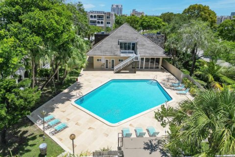 Appartement à louer à Miami, Floride: 2 chambres, 74.69 m2 № 1949827 - photo 22