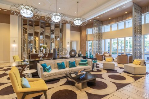 Condo in West Palm Beach, Florida, 2 bedrooms № 2154953 - photo 10